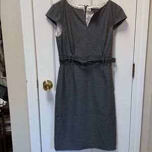 TAHARI GREY SNAKE SKIN BELTED DRESS